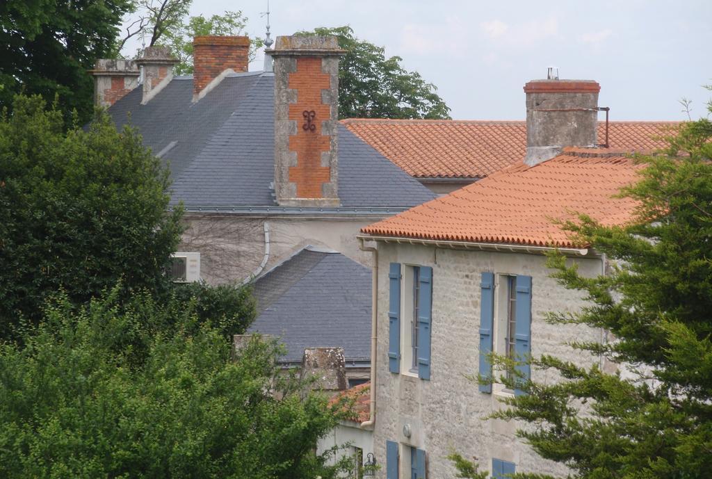 Chateau De L'Abbaye - Teritoria Moreilles Exterior photo