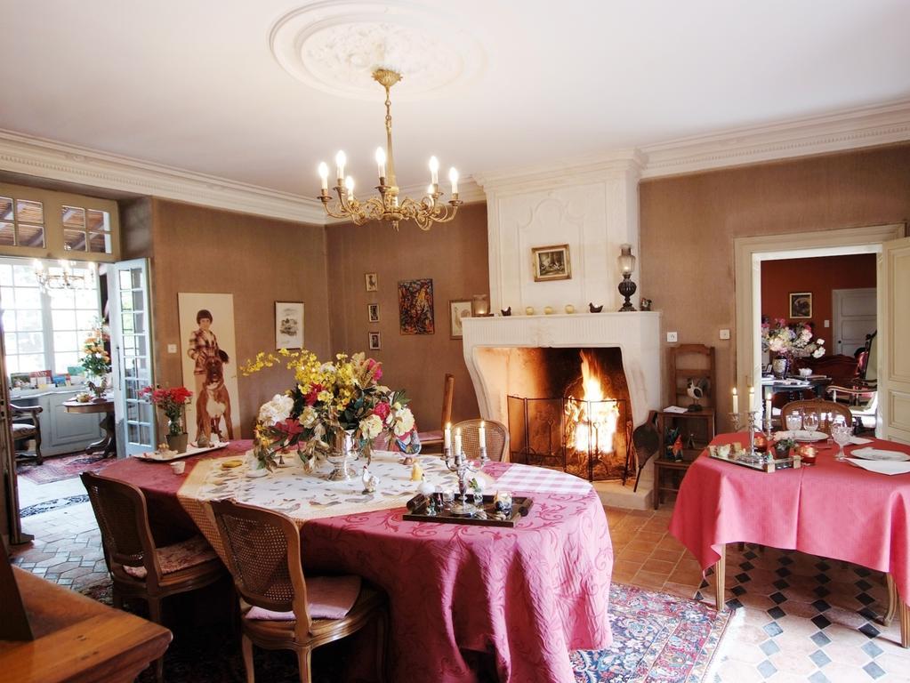 Chateau De L'Abbaye - Teritoria Moreilles Room photo